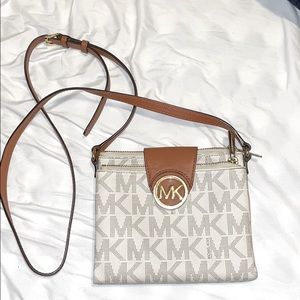 Michael Kors Crossbody